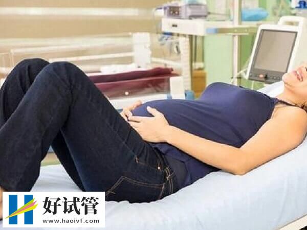 临产前的征兆有哪些(图1) 临产前每个孕妇的症状都不一样